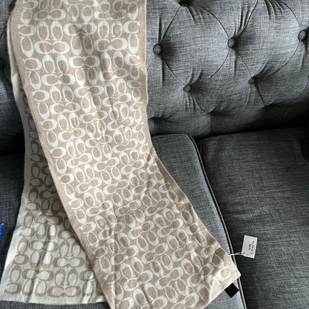 Coach Knit Scarf